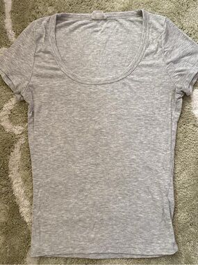 Cotton On Light Gray Scoop Neck Short Sleeve Tee
